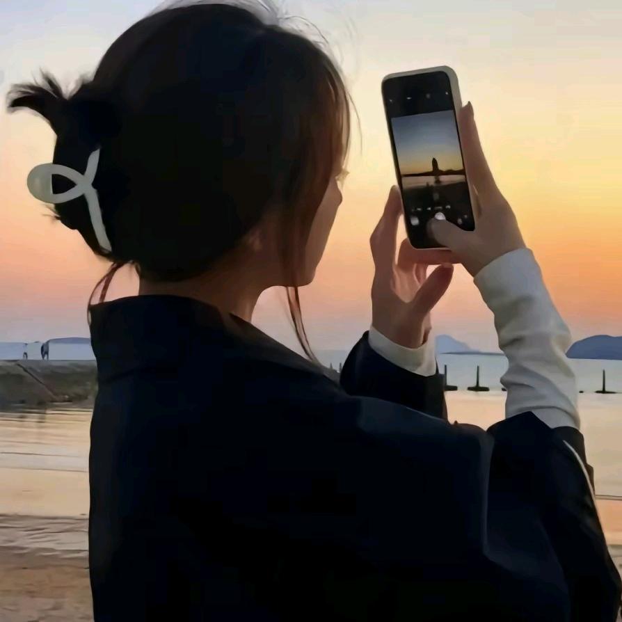 爱吃冰激凌
