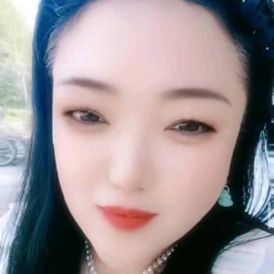 没人疼