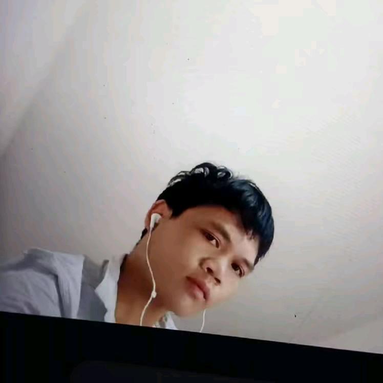 李飞