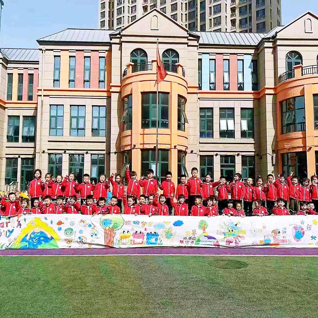 睿智阳光张园长