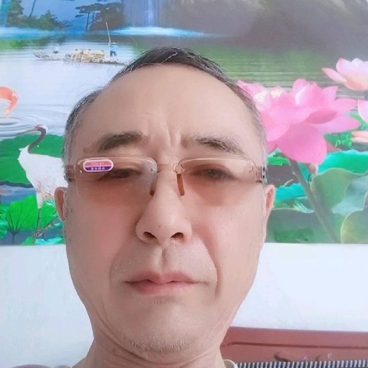 山高人为峰