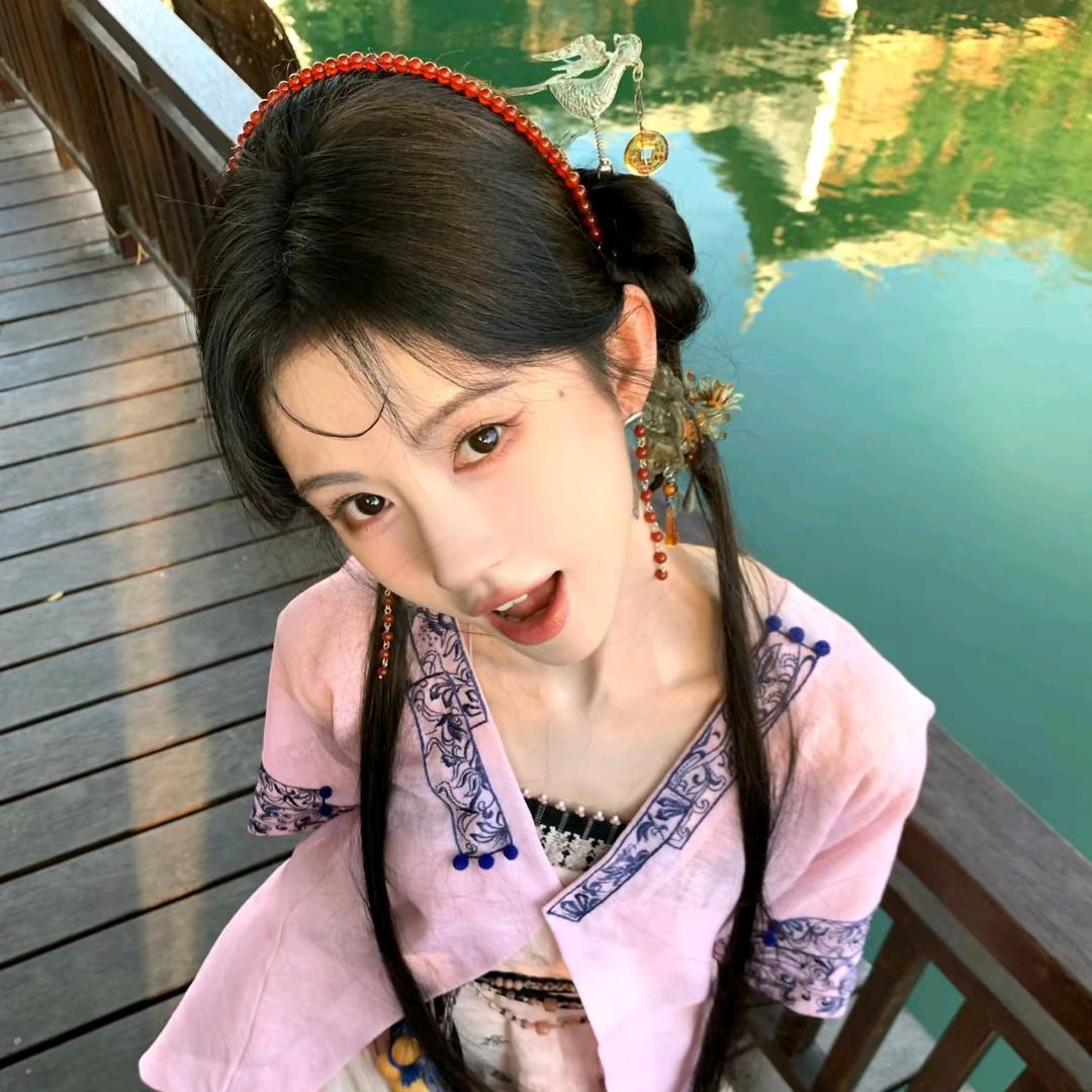 芷芸