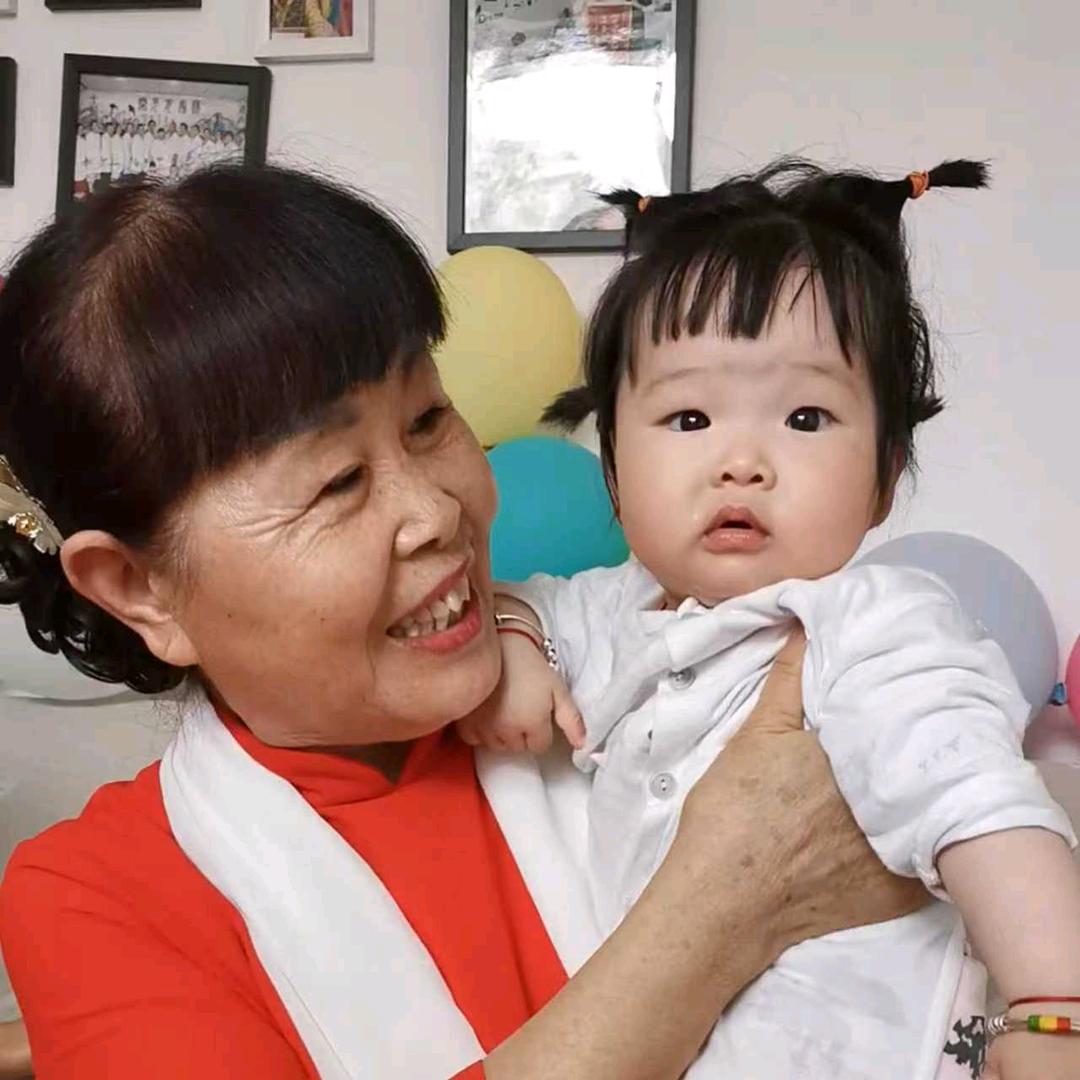 杨新贵