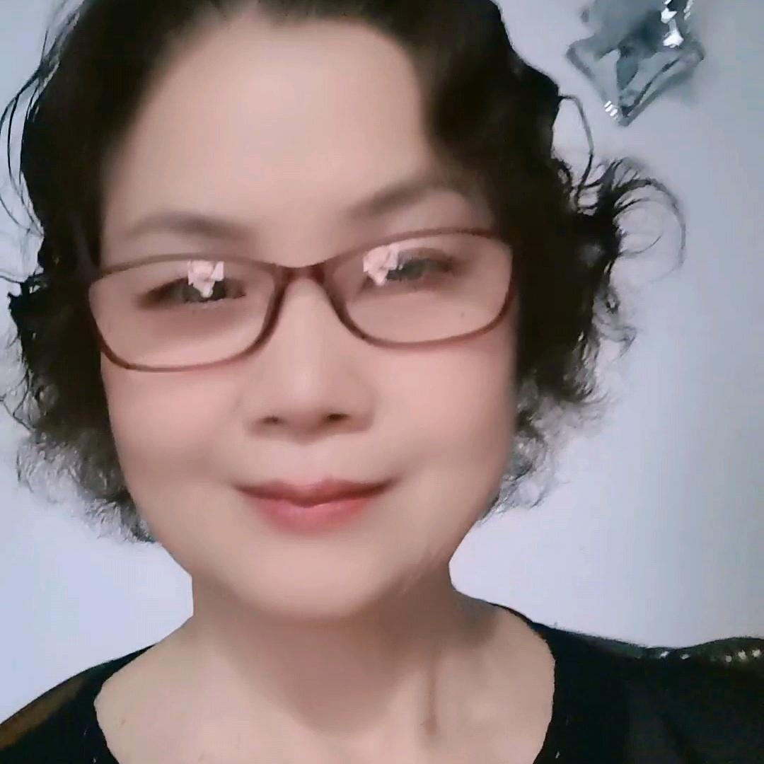 绿叶贺姐