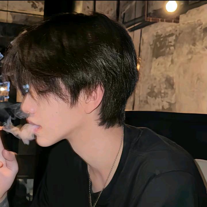 沈逸轩（小号）
