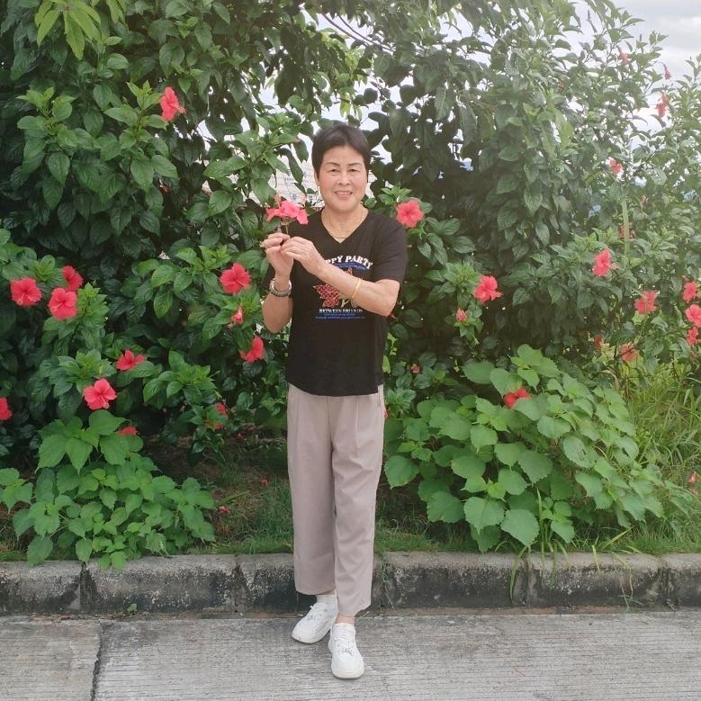 谭谭