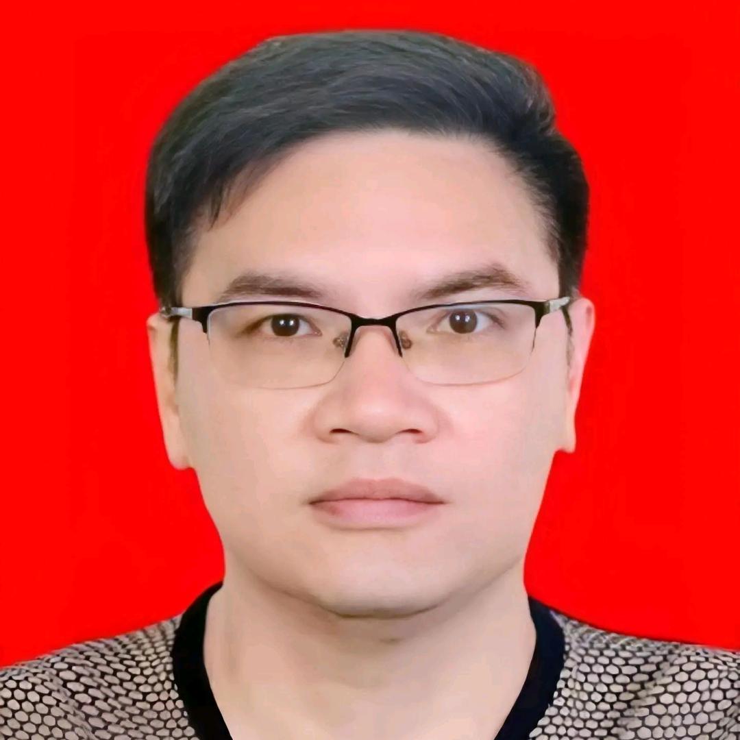 游泳的渔夫