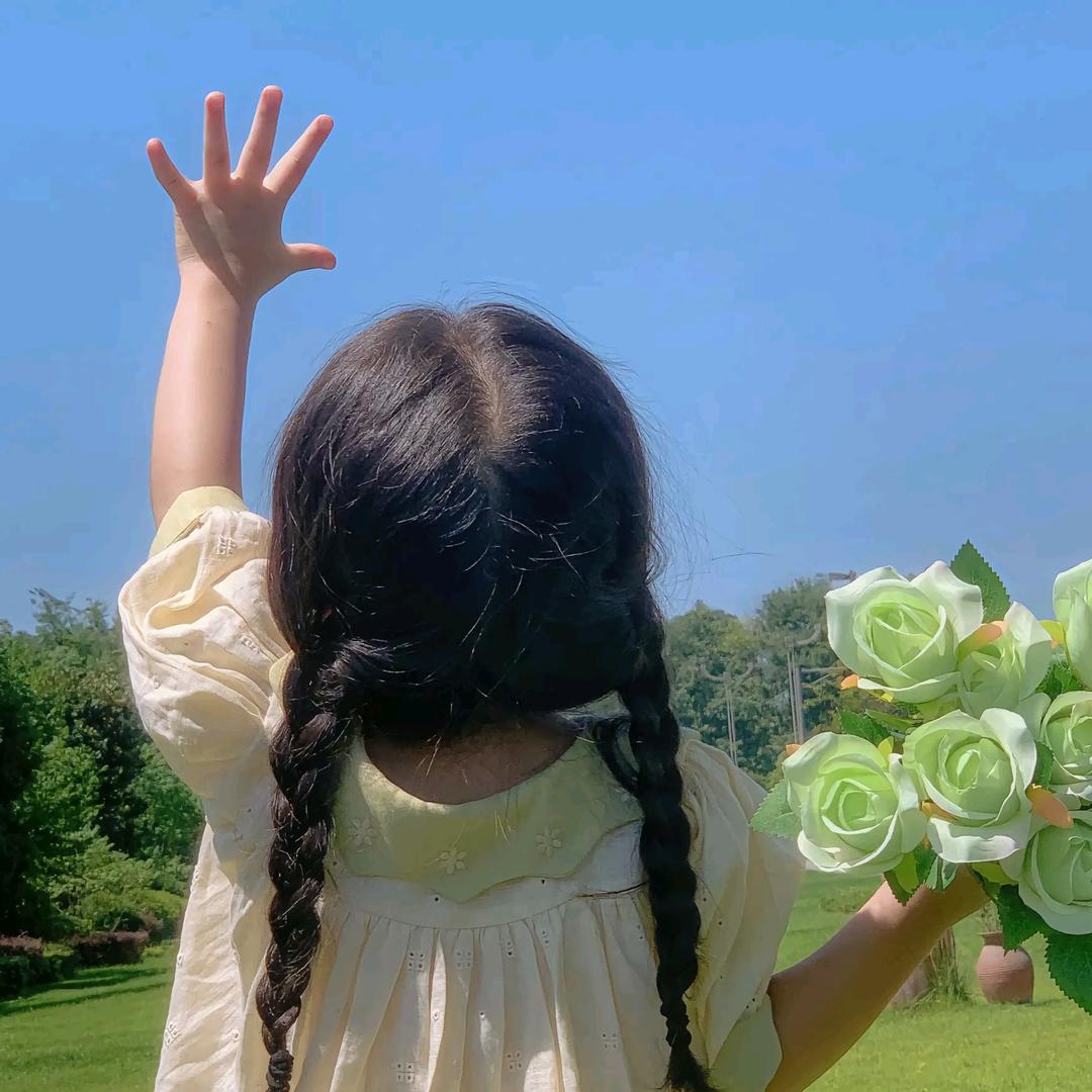 ღ᭄💞♡̶҉泡沫ঞღ᭄ 💕