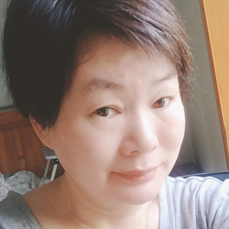 水里游