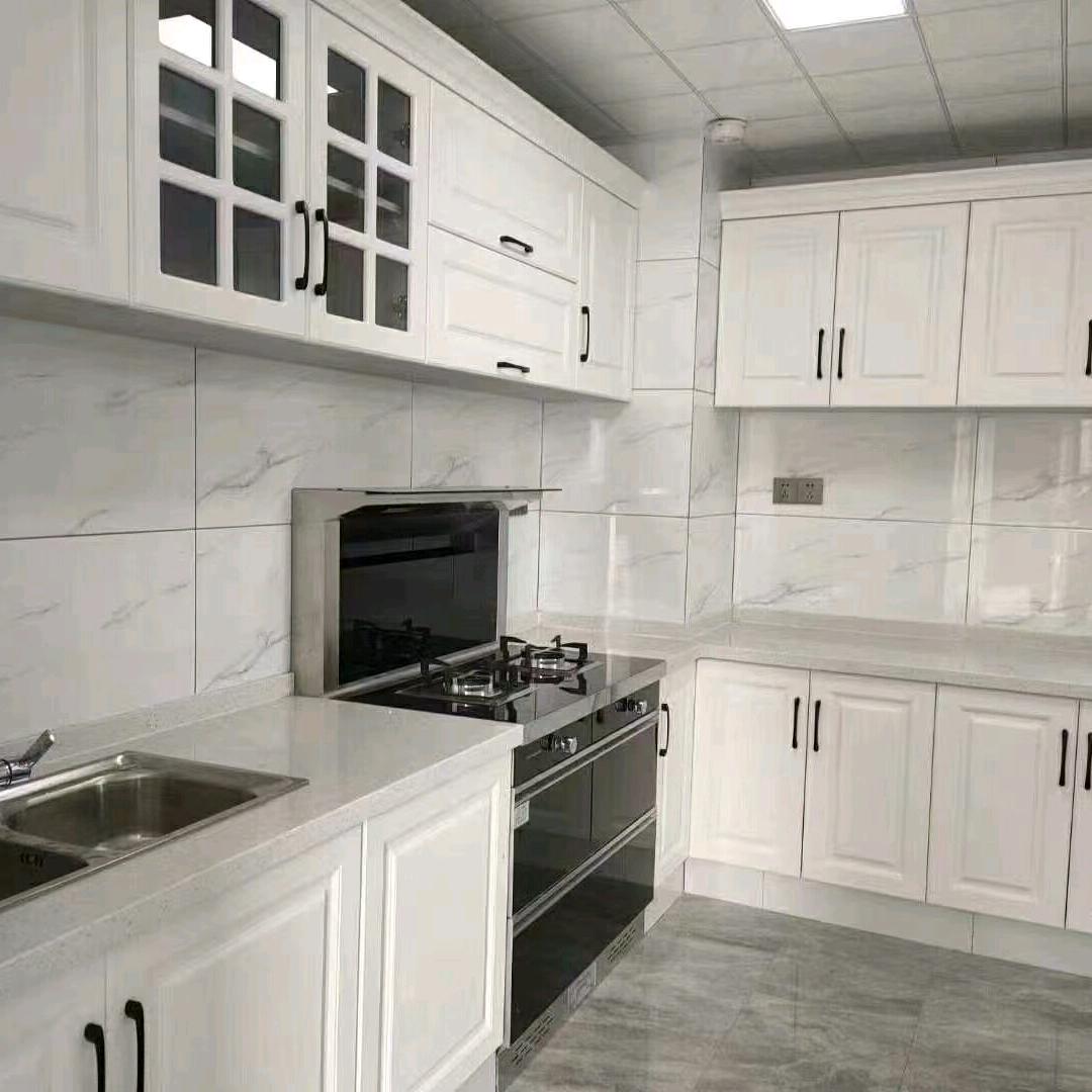 生活无保障，爱情无着落，的男人