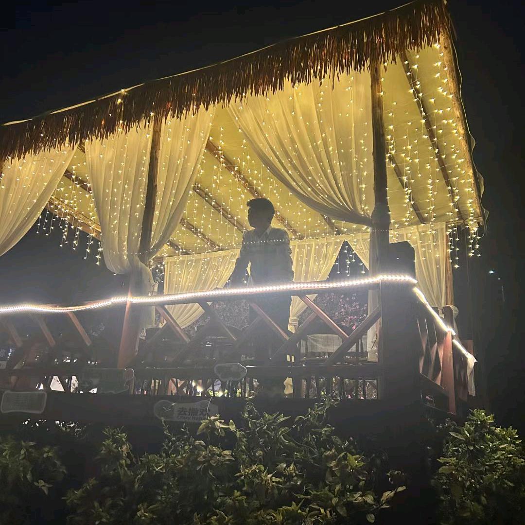 小飞的朋友圈🚗