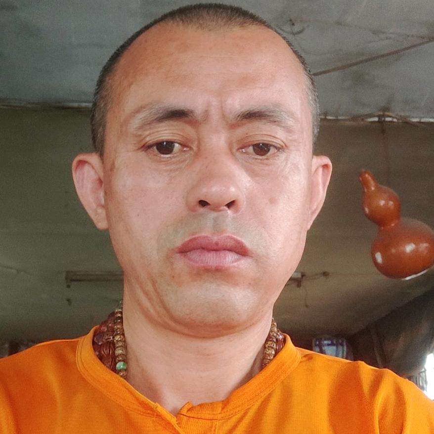 玉石居士21089860565