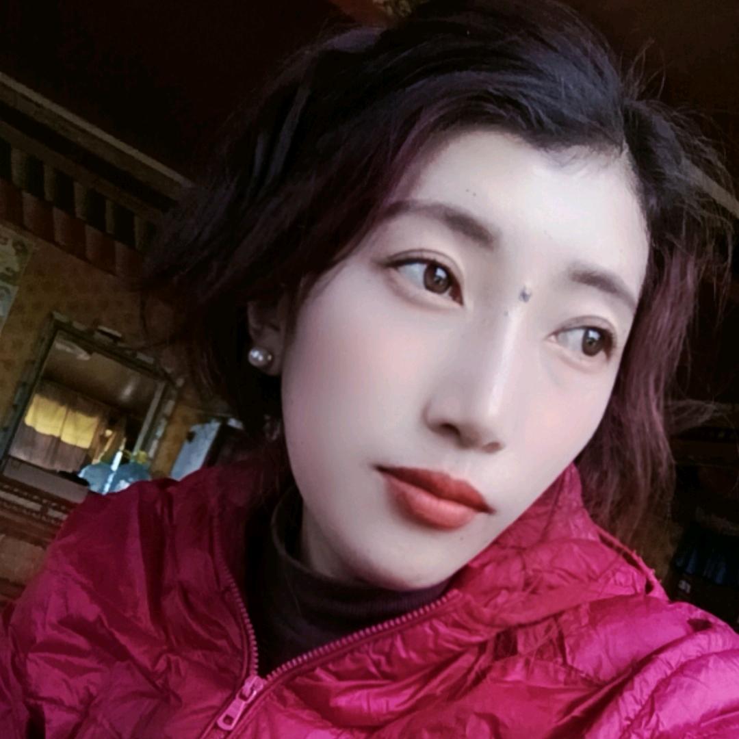 德风。美妆店