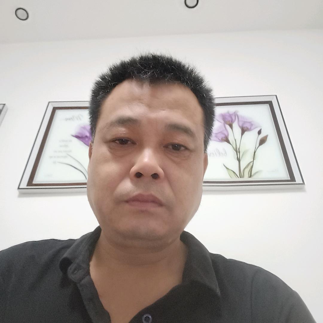 强哥专业贴砖