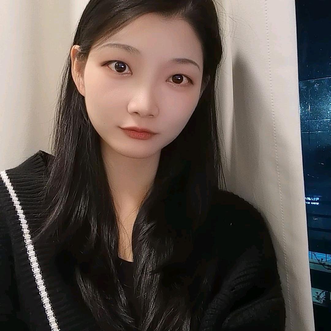 玉煜琨 (˘͈ᵕ ˘͈❀)