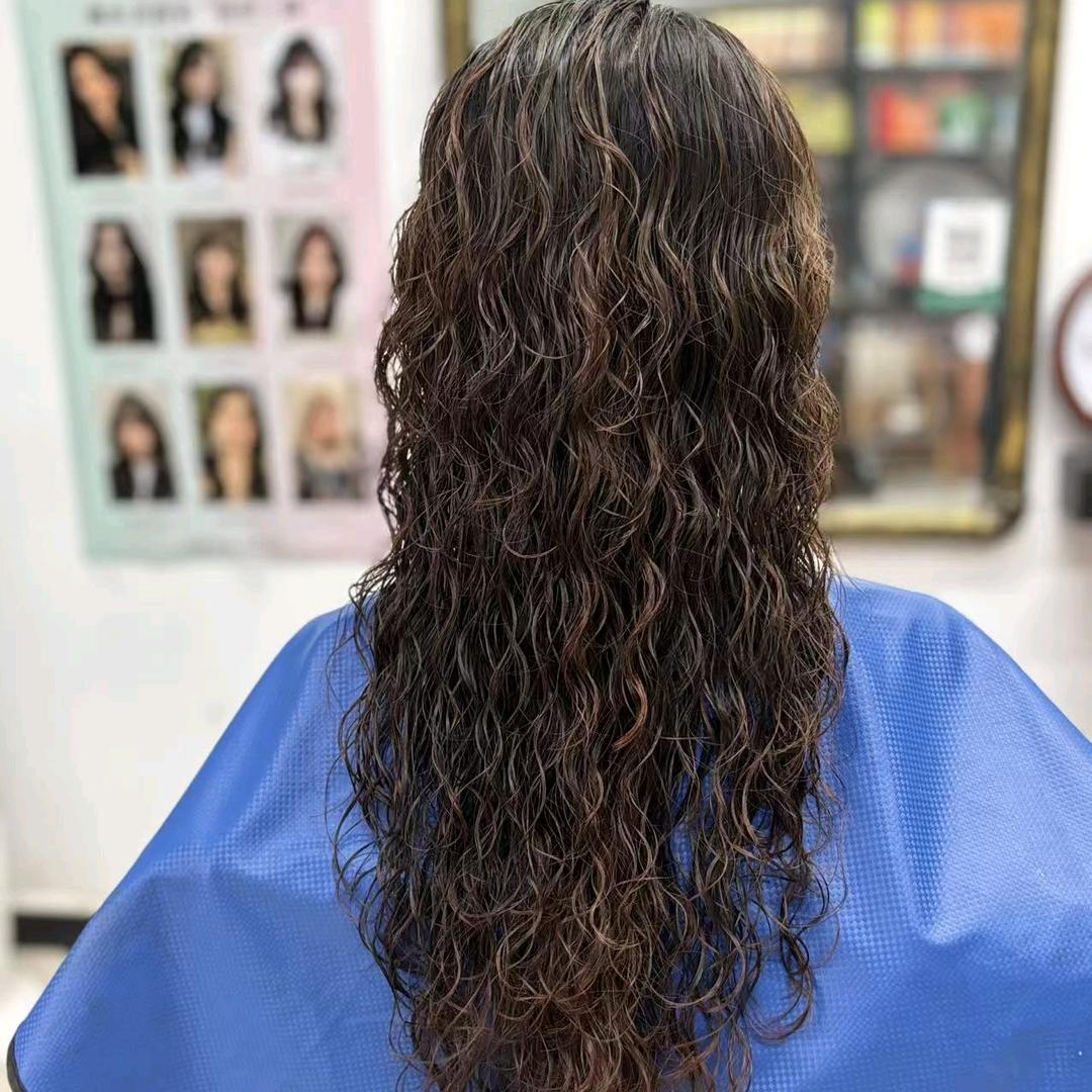 東尚美发工作室