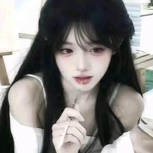 翟凌ฅ●ω●ฅ