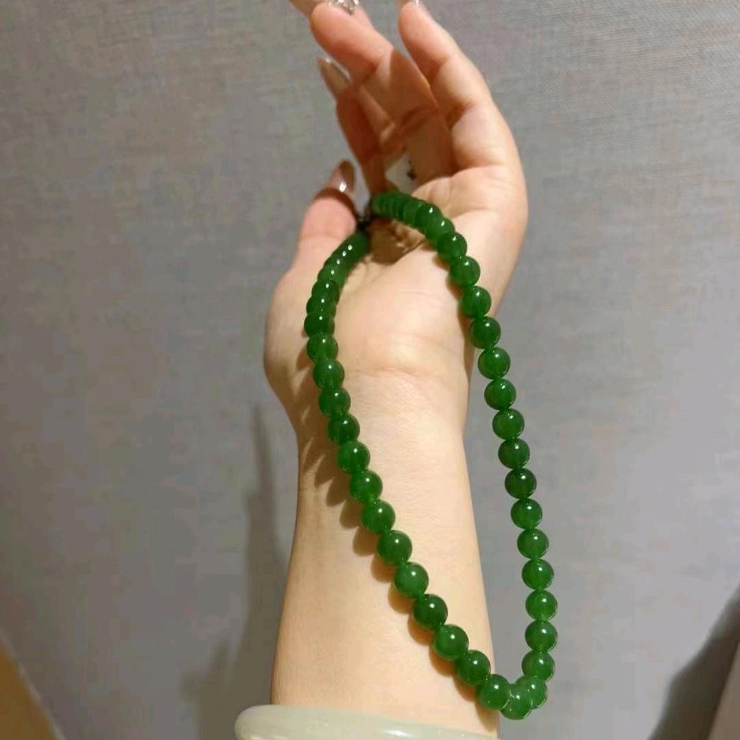 王妮妮👑👑👑