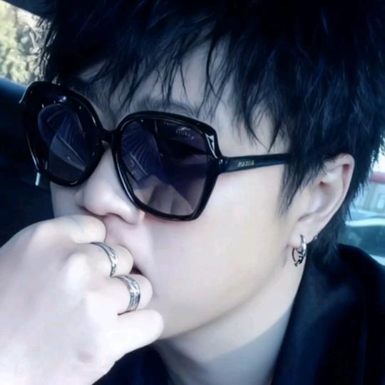 别欺负我家小孩儿✨