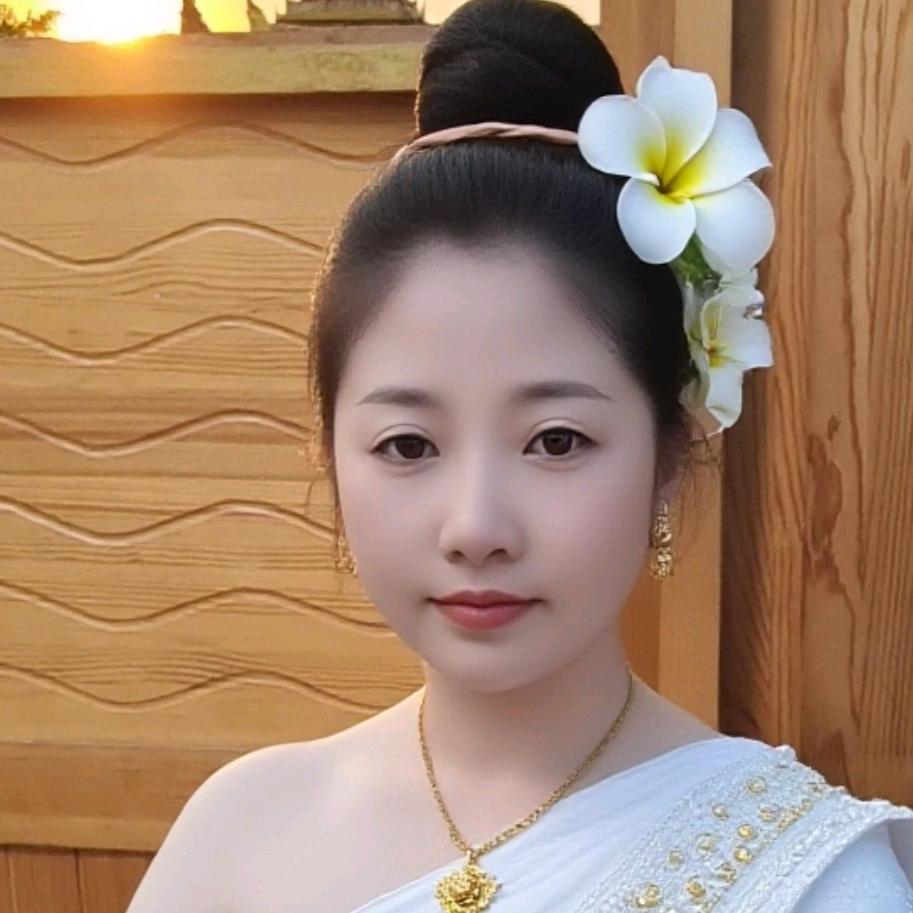 嘉有诗语