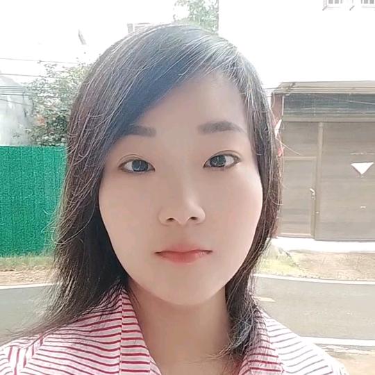 单亲妈妈莲儿