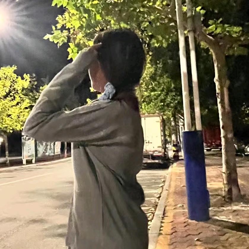 訫枳愛嗰朲