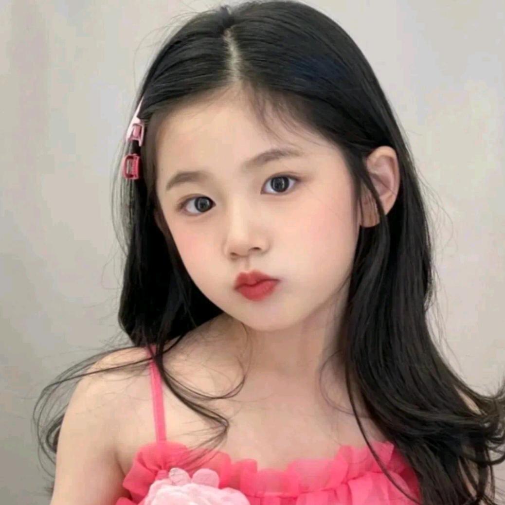 -那女的’