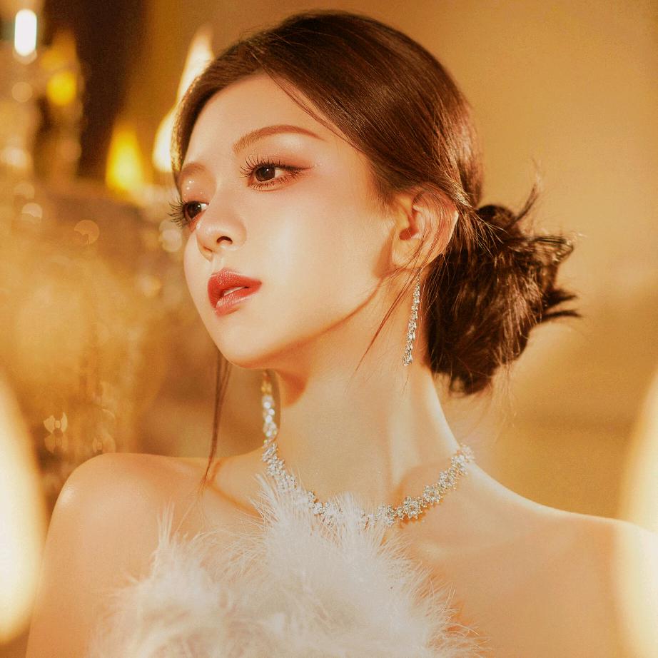 被财神宠爱的女人🥰