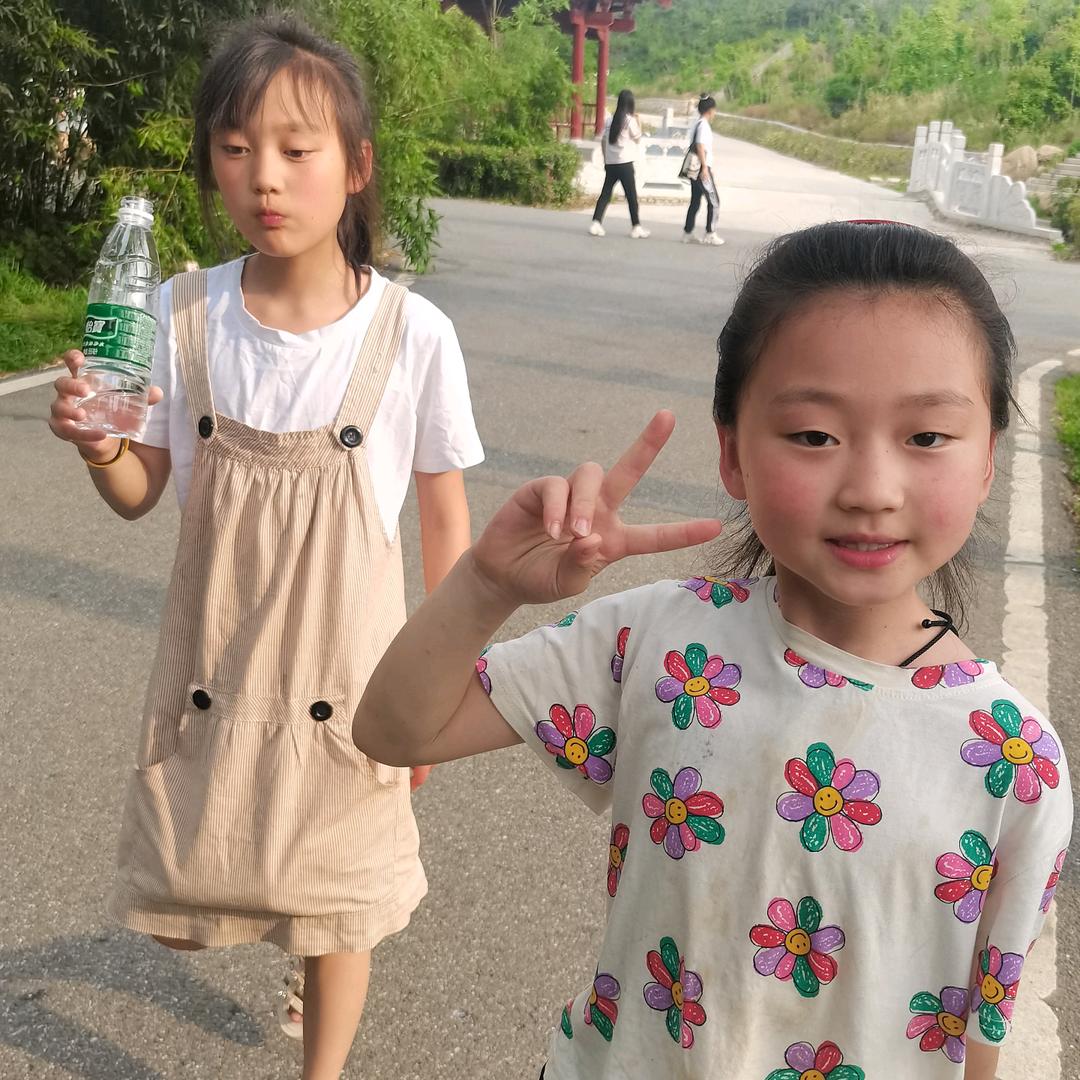 周飞门业别墅门