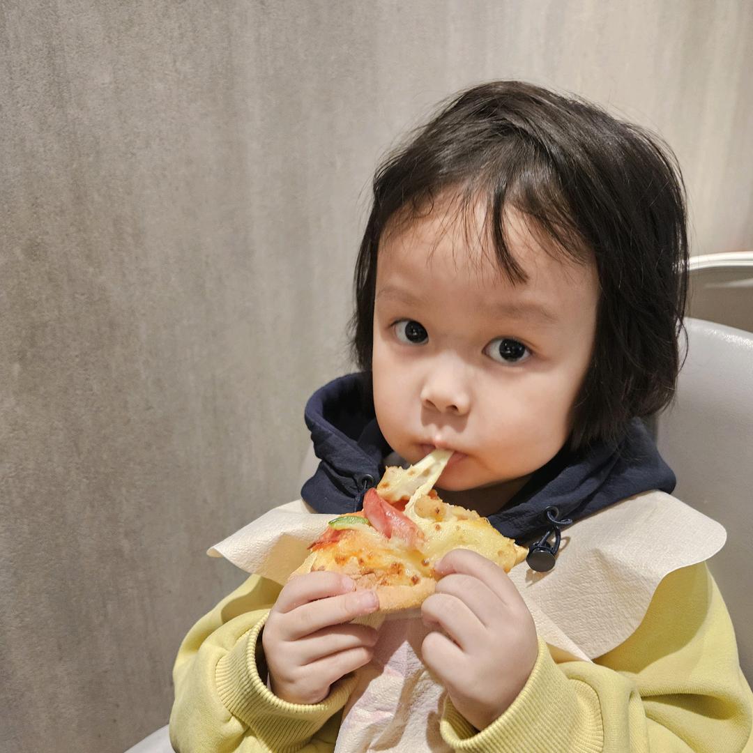 莺霏小朋友👧