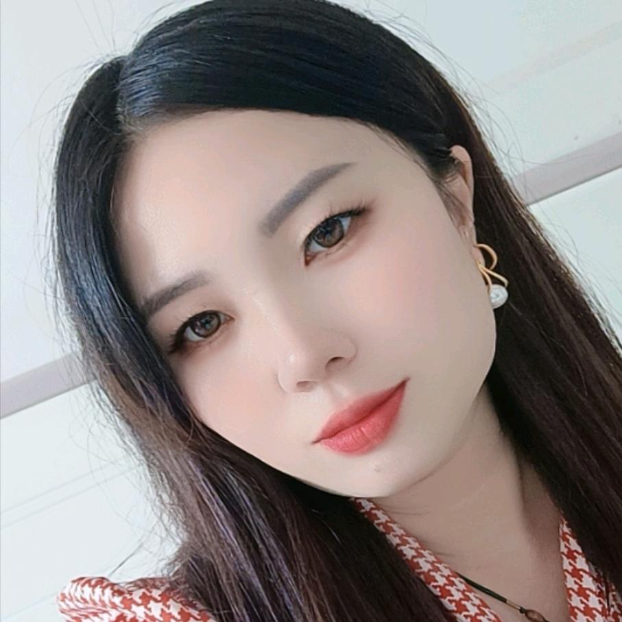 🦋ℒᎭℯ⃝傻💞丫头