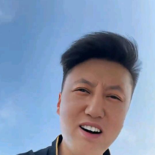 贵州小哥