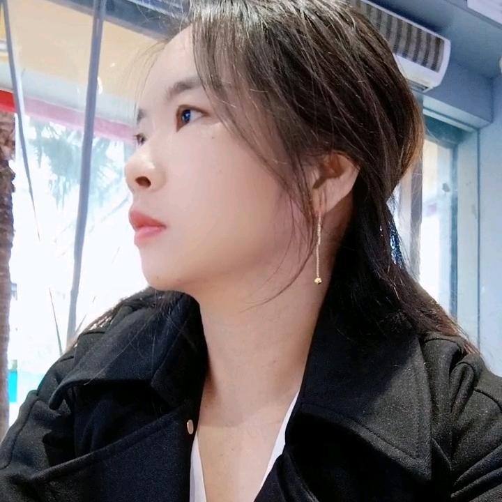 艳兰🌸
