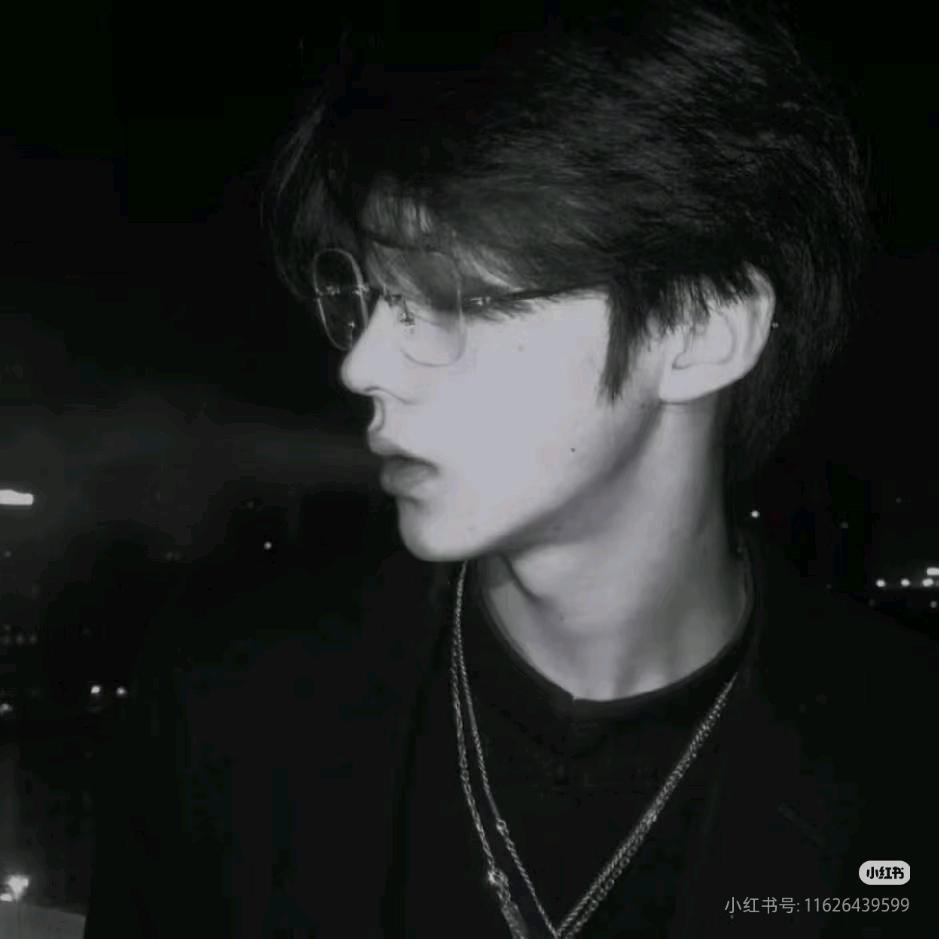 离笙👑小欢欢