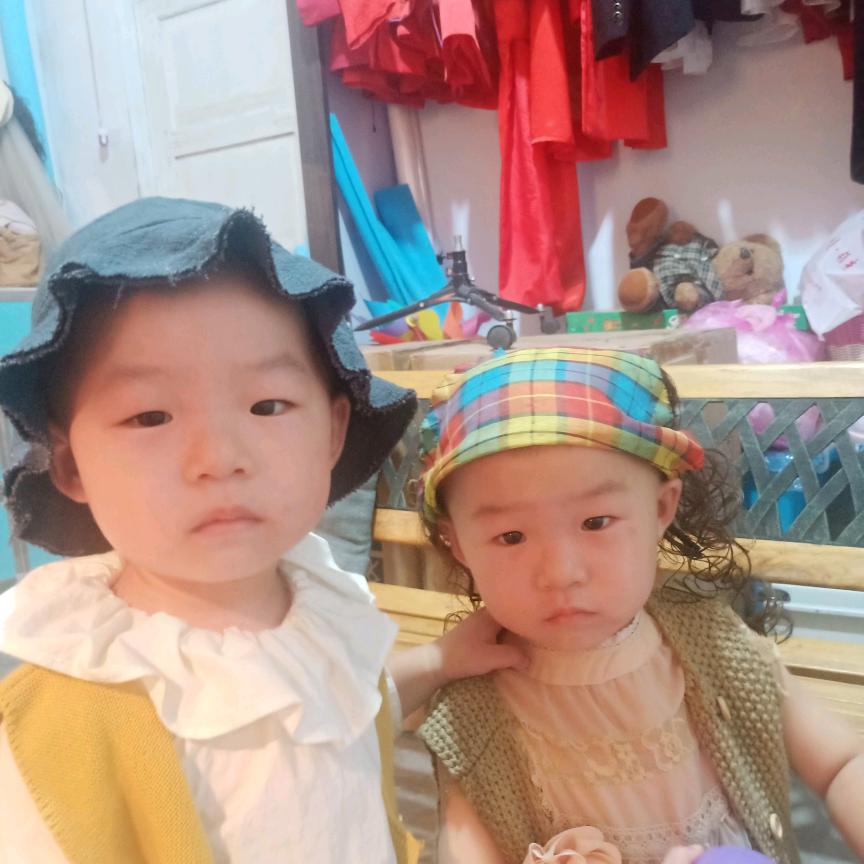 汐汐🍭🍡桐桐