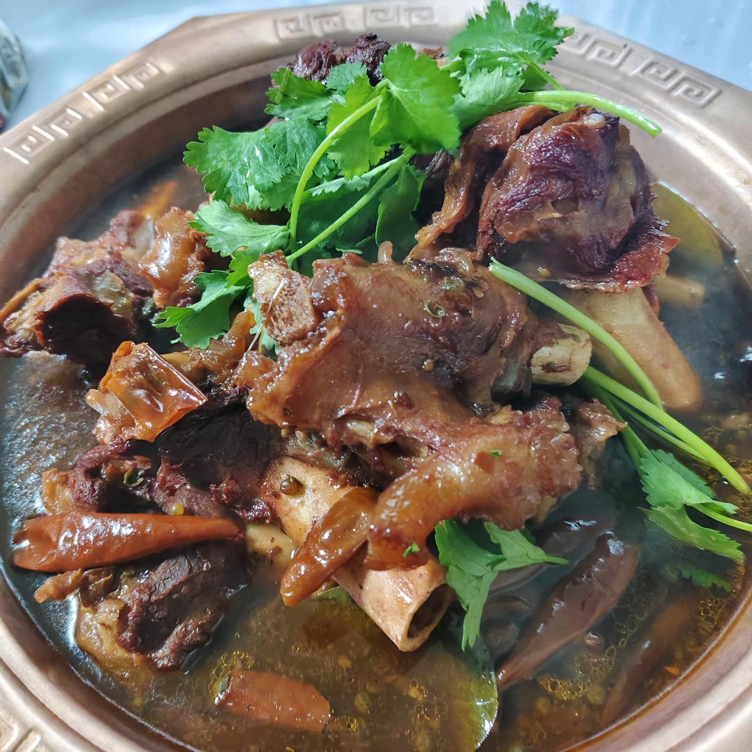 一锅鲜   羊棒骨