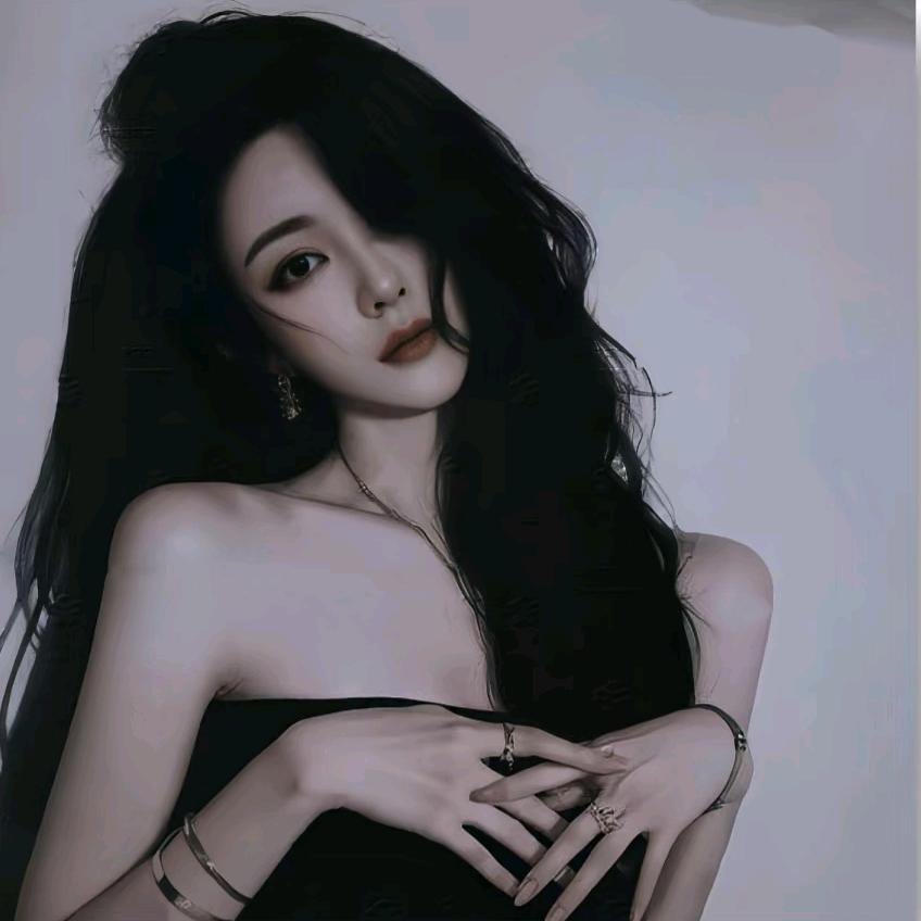 ℒᎭℯ⃝螃蟹妹