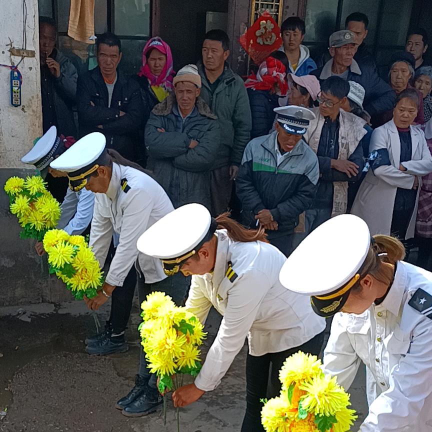 寻甸金源和谐孝道文艺团队，记得连赞拉