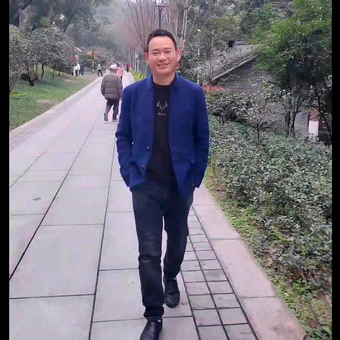 三月桃花红