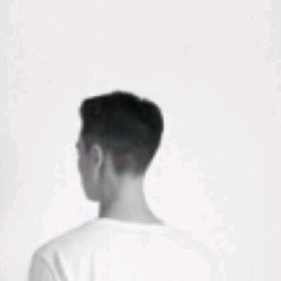 物是人非
