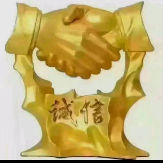 货车拉物