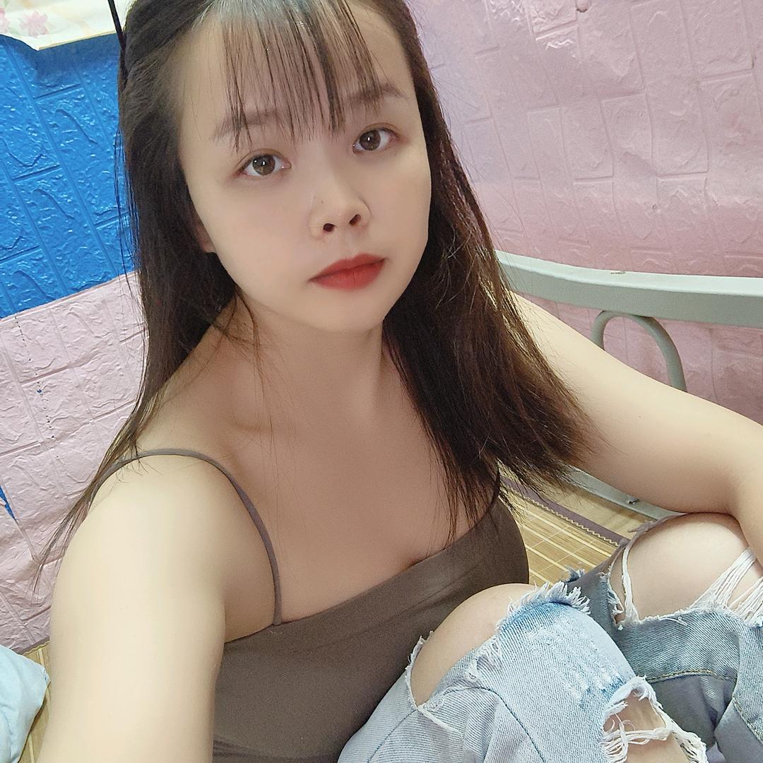 🍭你的丫头🍓