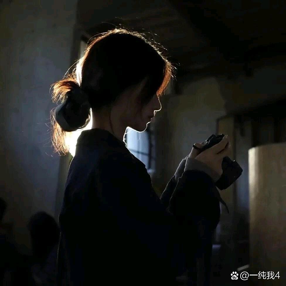 YB伊诗佰俪饰品