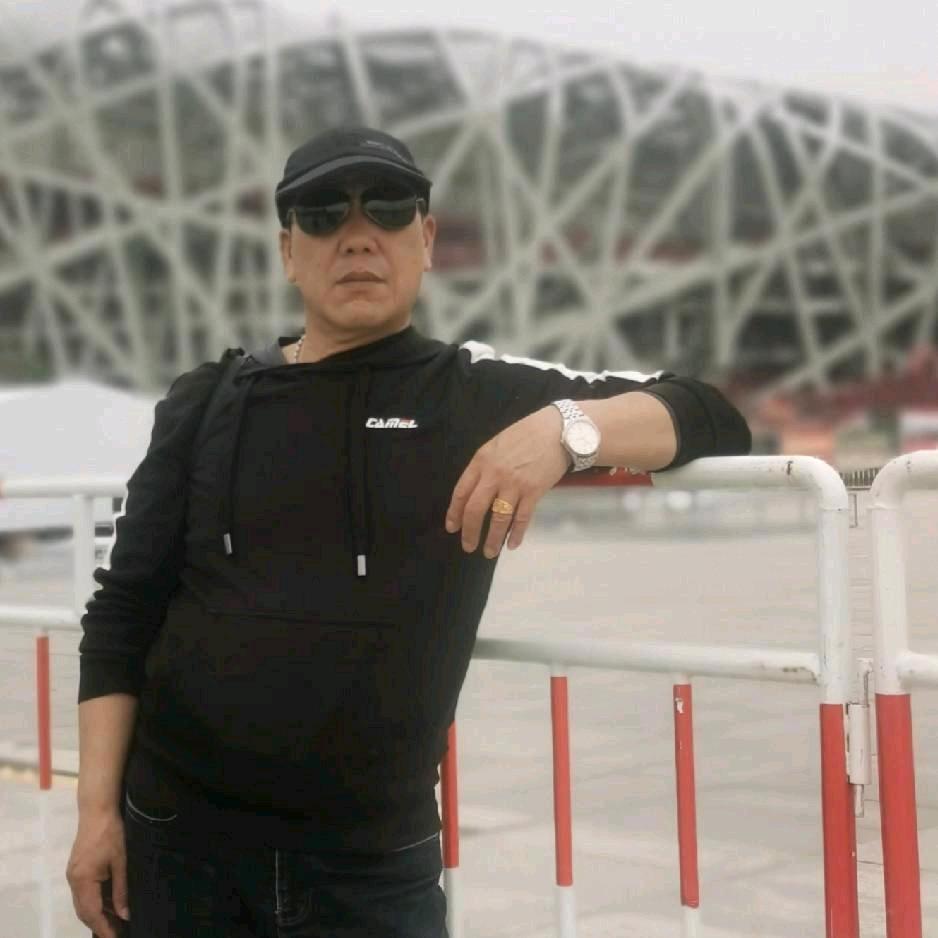 爱旅游的（胜）哥