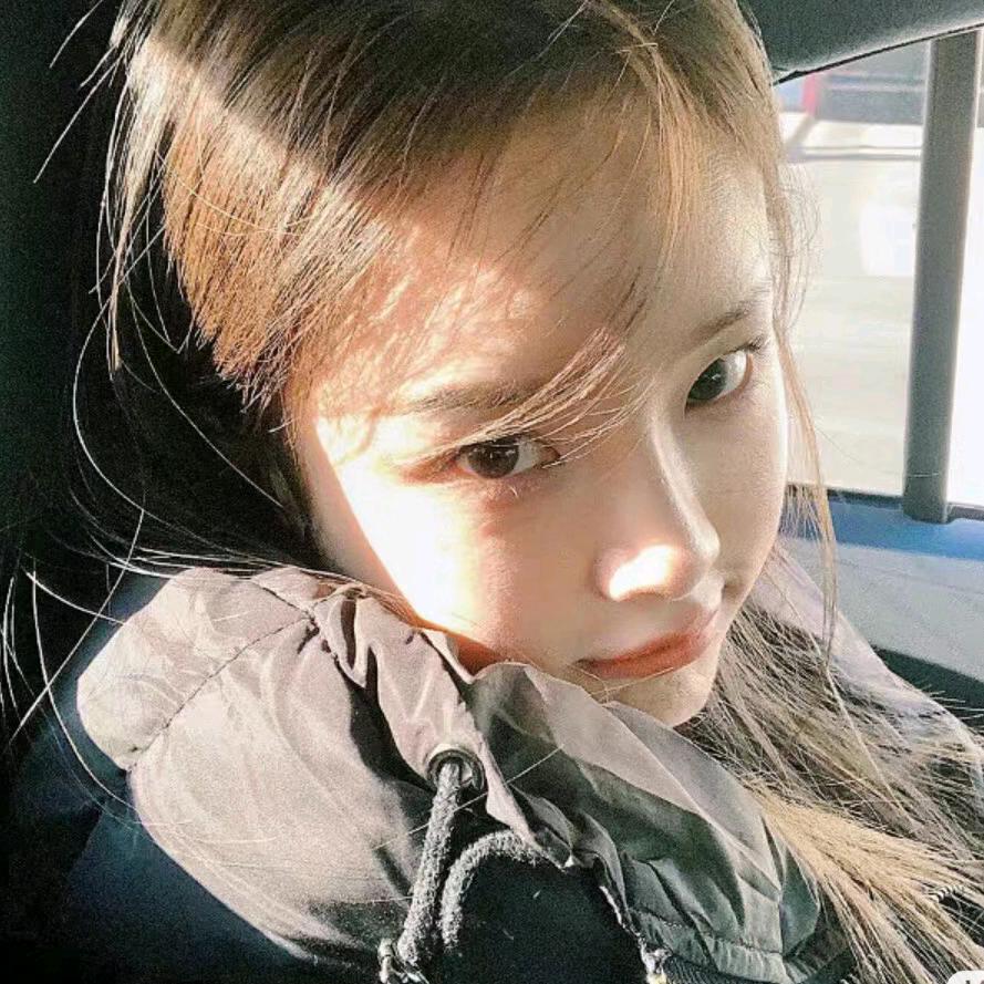 拉粑粑的小魔仙