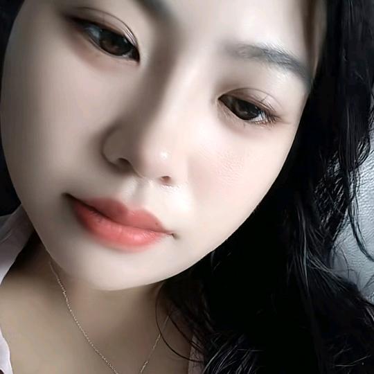 Chenএº᭄💋