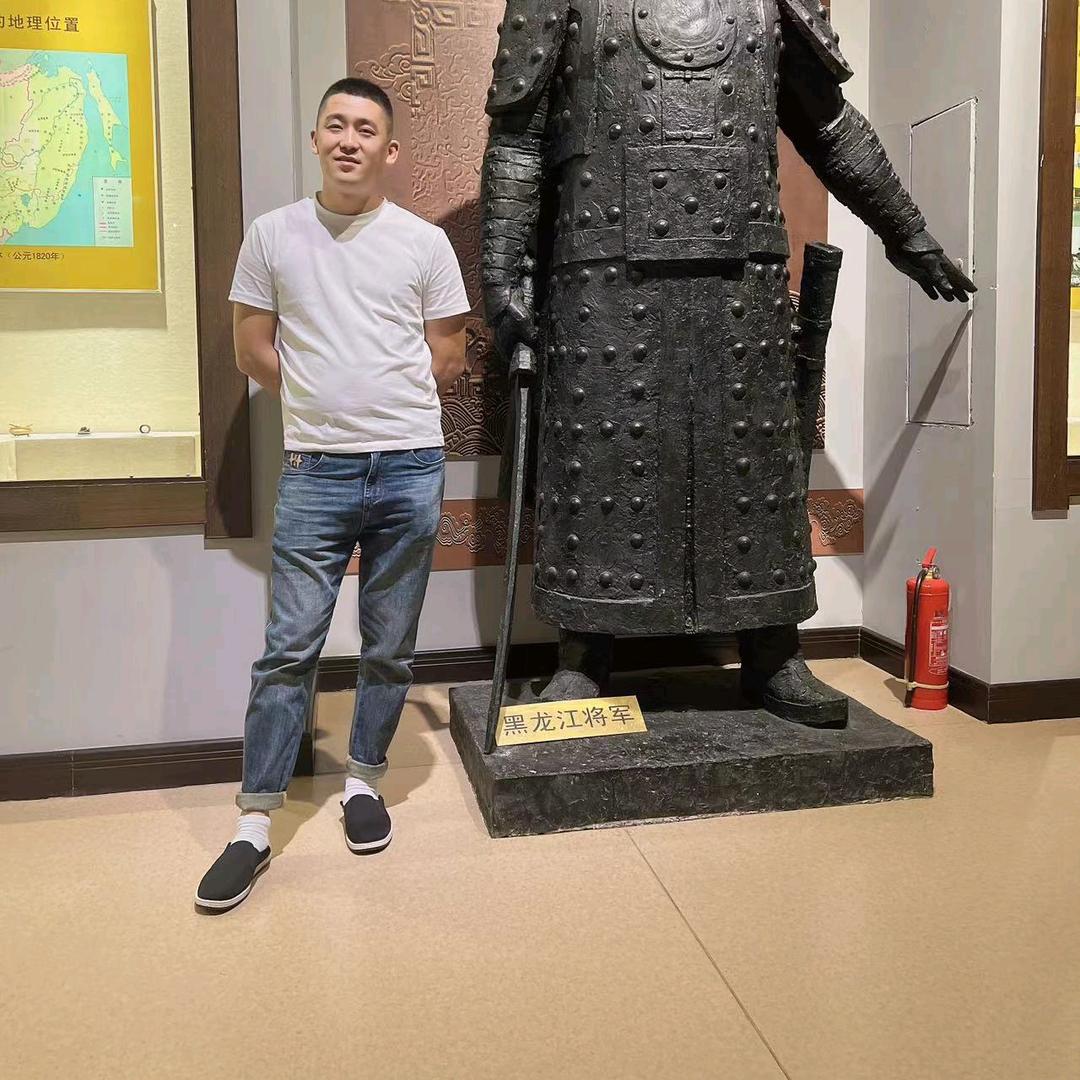 A - 王王王先生～