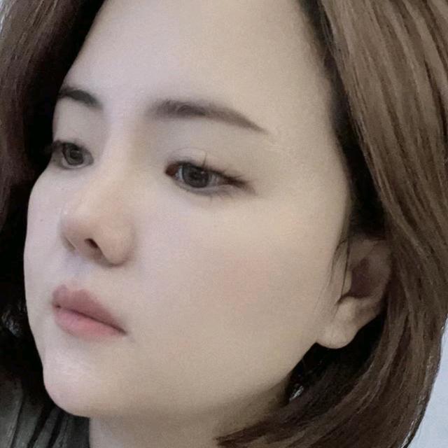 牛姐小姑子（橱窗营业中）