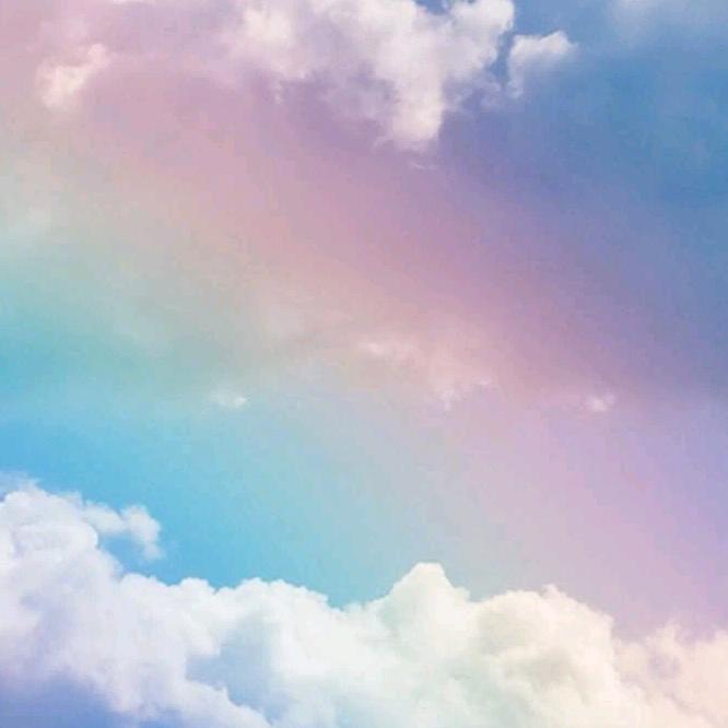 徐君自有千金寿，禄厚身高德善良。