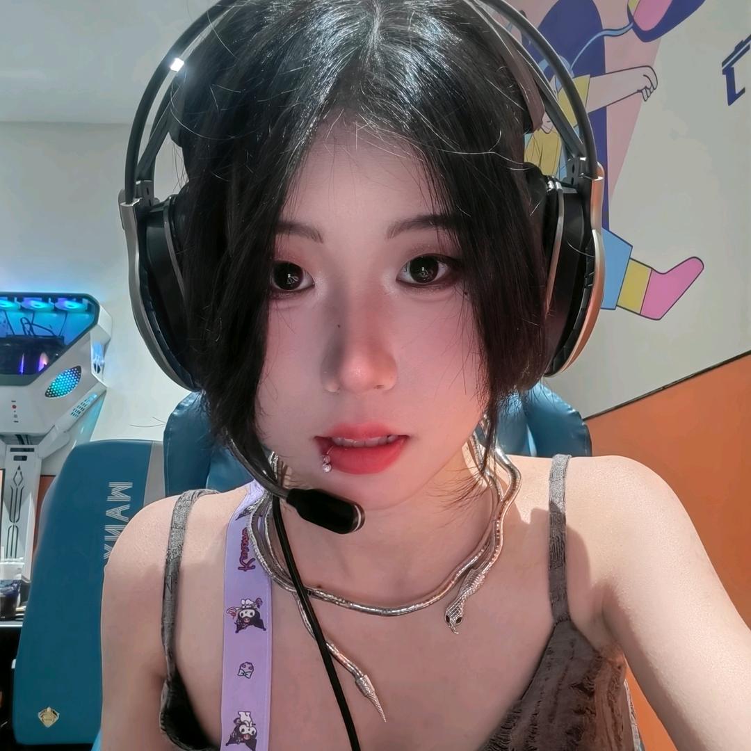 小小青梅（炉石传说）